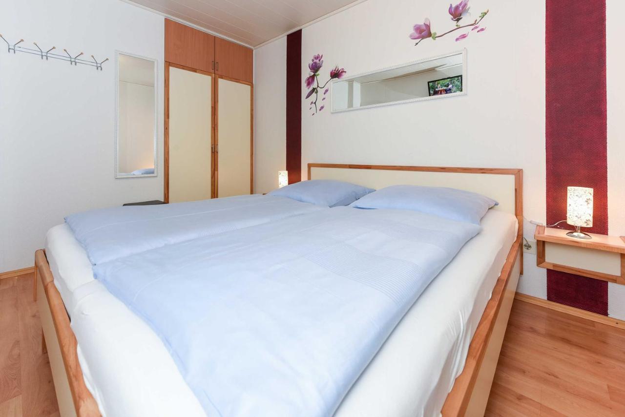 Ferienhaus Brigitte Bensersiel Ngoại thất bức ảnh